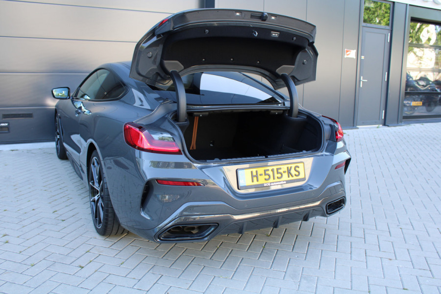 BMW 8 Serie M850i xDrive High Executive | NAP | BTW | B&W | 4WIELSTURING | CARBON | SOFT-CLOSE | HUD | 360 | KEYLESS | BMW 8 Serie M850i xDrive High Executive | NAP | BTW | B&W | 4WIELSTURING | CARBON | SOFT-CLOSE | HUD | 360 | KEYLESS |