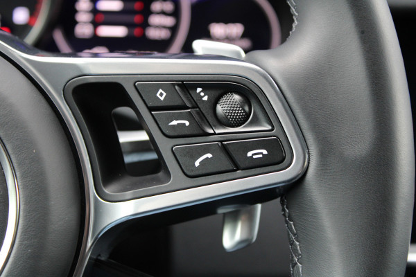 Porsche Cayenne Coupé 3.0 E-Hybrid Platinum Edition | BOSE | MEMORY | 360 | KEYLESS | ELEK TREKHAAK | DODE HOEK |