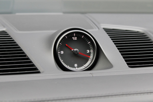 Porsche Cayenne Coupé 3.0 E-Hybrid Platinum Edition | BOSE | MEMORY | 360 | KEYLESS | ELEK TREKHAAK | DODE HOEK |