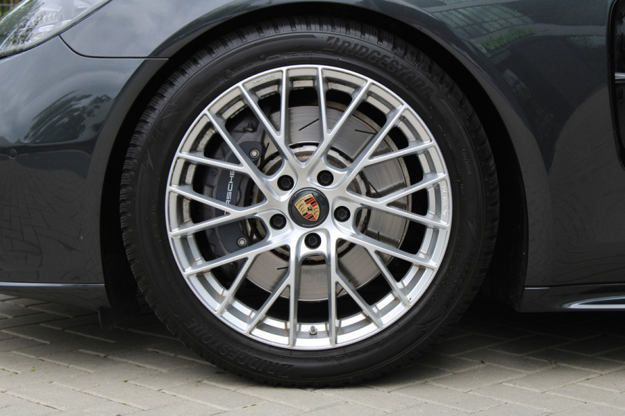 Porsche Panamera Sport Turismo 2.9 4 E-Hybrid | NAP | BTW | PANO | 4WIELSTURING | STOELKOELING | 360 | SOFT-CLOSE | Porsche Panamera Sport Turismo 2.9 4 E-Hybrid | NAP | BTW | PANO | 4WIELSTURING | STOELKOELING | 360 | SOFT-CLOSE |