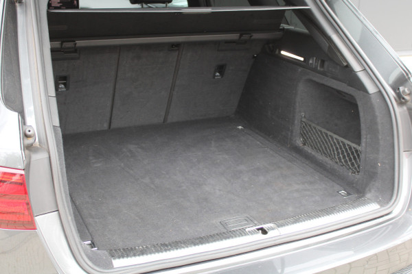 Audi A4 Avant 2.0 TFSI MHEV quattro Sport S line black edition | 3X S-LINE | KEYLESS | DIGITAL DASH | ACC | CAMERA | VOL LEDER |