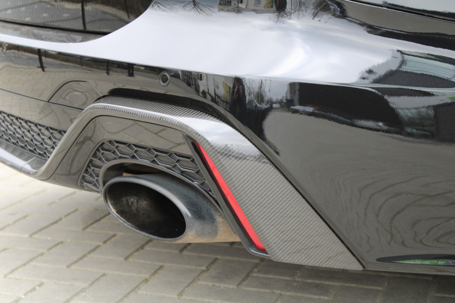 Audi RS6 Avant RS 6 TFSI quattro | DYNAMIC PLUS | KERAMISCH | HUD | 4WS | CARBON | NIGHT VISION | B&O | STUURVERW |