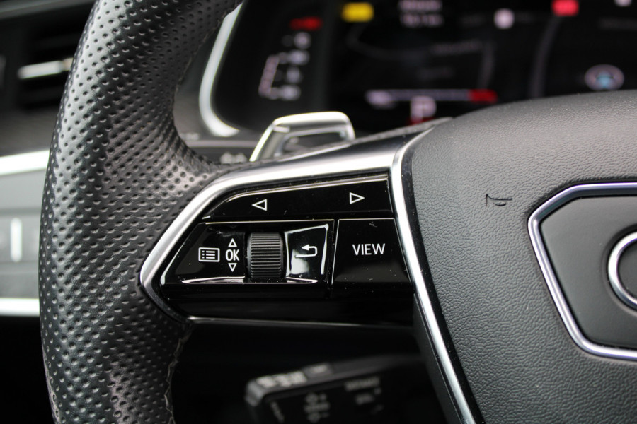 Audi RS6 Avant RS 6 TFSI quattro | DYNAMIC PLUS | KERAMISCH | HUD | 4WS | CARBON | NIGHT VISION | B&O | STUURVERW |