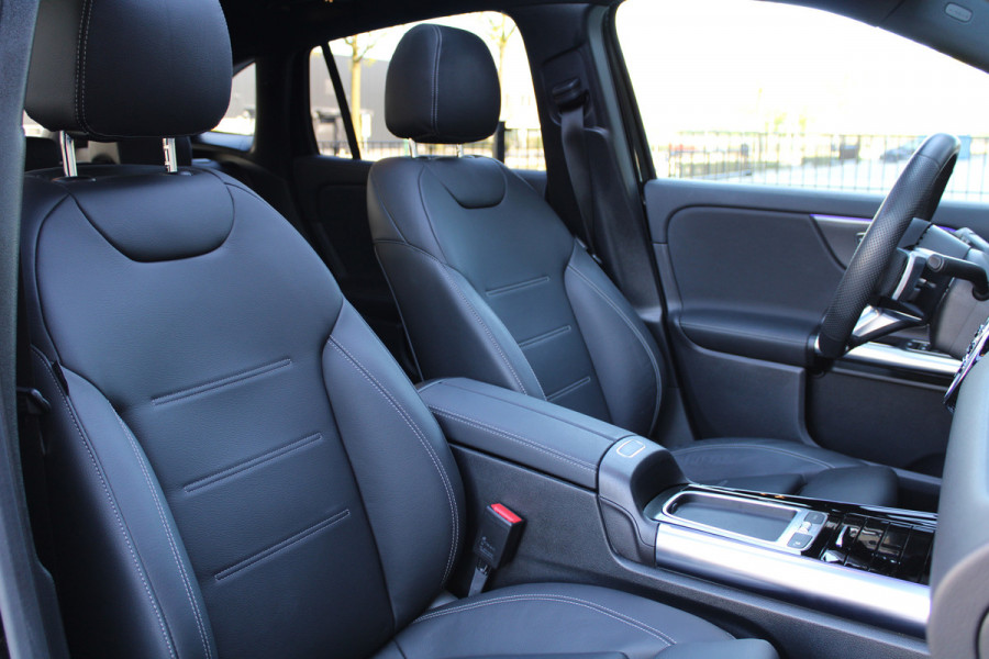 Mercedes-Benz GLA 250 e AMG Line | BTW | FACELIFT | PANO | MEMORY | 360 | MULTIBEAM |