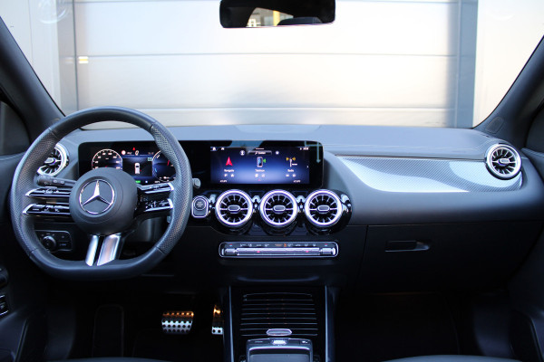 Mercedes-Benz GLA 250 e AMG Line | BTW | FACELIFT | PANO | MEMORY | 360 | MULTIBEAM |