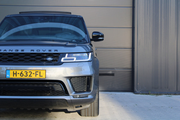 Land Rover Range Rover Sport 3.0 SDV6 HSE Dynamic | PANO | HUD | REAR ENTERTAINMENT | MEMORY | MERIDIAN | ELEK TREKHAAK | Land Rover Range Rover Sport 3.0 SDV6 HSE Dynamic | PANO | HUD | REAR ENTERTAINMENT | MEMORY | MERIDIAN | ELEK TREKHAAK |