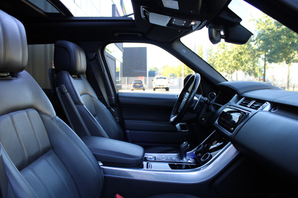 Land Rover Range Rover Sport 3.0 SDV6 HSE Dynamic | PANO | HUD | REAR ENTERTAINMENT | MEMORY | MERIDIAN | ELEK TREKHAAK | Land Rover Range Rover Sport 3.0 SDV6 HSE Dynamic | PANO | HUD | REAR ENTERTAINMENT | MEMORY | MERIDIAN | ELEK TREKHAAK |