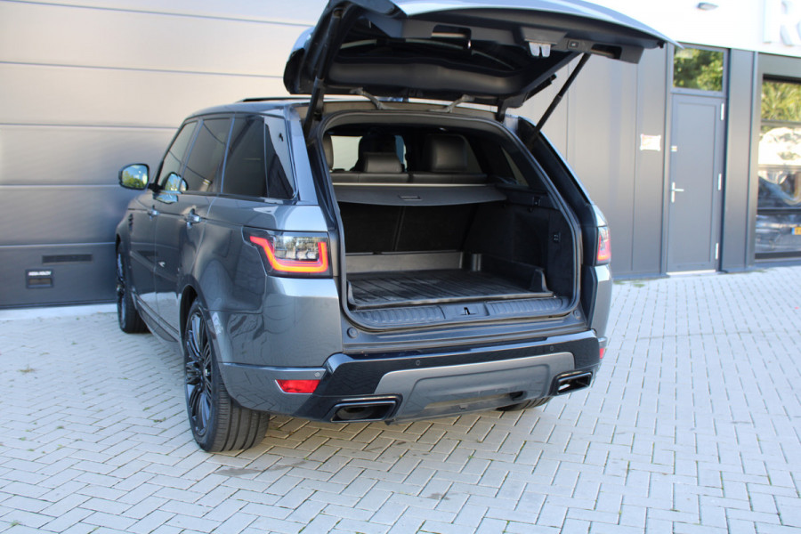 Land Rover Range Rover Sport 3.0 SDV6 HSE Dynamic | PANO | HUD | REAR ENTERTAINMENT | MEMORY | MERIDIAN | ELEK TREKHAAK | Land Rover Range Rover Sport 3.0 SDV6 HSE Dynamic | PANO | HUD | REAR ENTERTAINMENT | MEMORY | MERIDIAN | ELEK TREKHAAK |