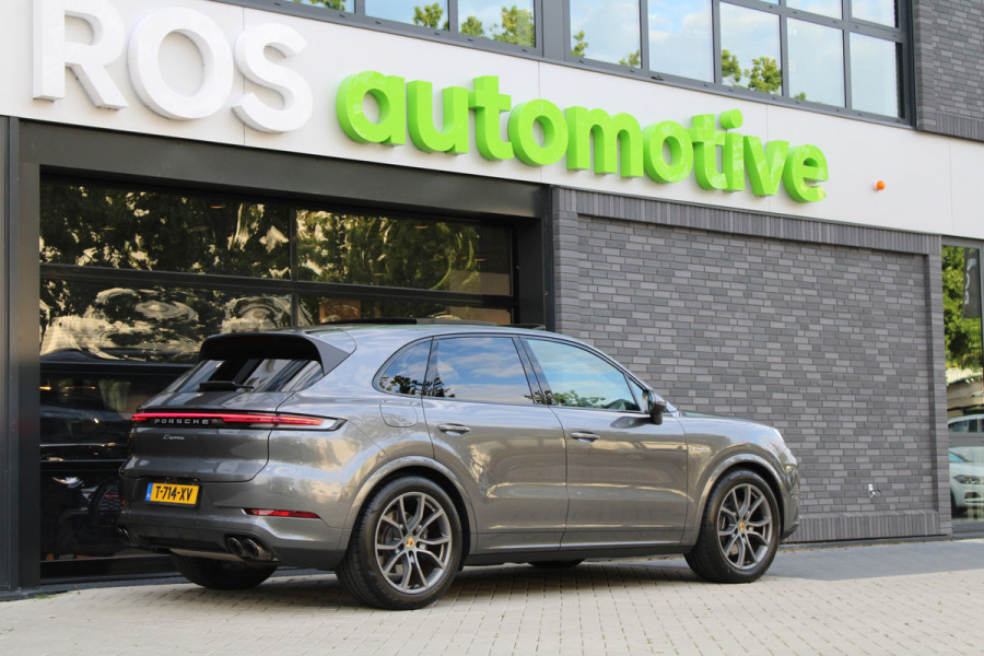 Porsche Cayenne 3.0 E-Hybrid | NAP | PANO | HUD | MEMORY | SPORTUITLAAT | BOSE | STUURVERW |