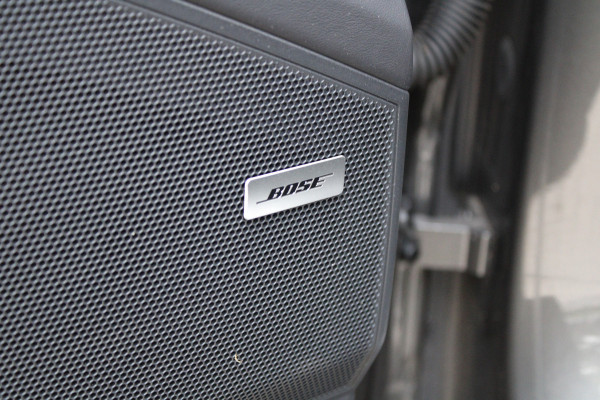 Porsche Cayenne 3.0 E-Hybrid | NAP | PANO | HUD | MEMORY | SPORTUITLAAT | BOSE | STUURVERW |