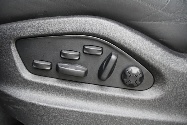 Porsche Cayenne 3.0 E-Hybrid | NAP | PANO | HUD | MEMORY | SPORTUITLAAT | BOSE | STUURVERW |