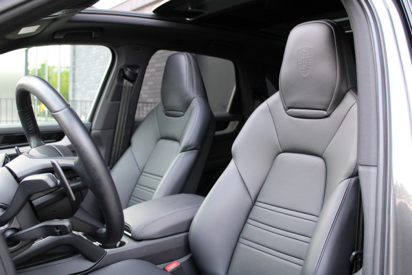 Porsche Cayenne 3.0 E-Hybrid | NAP | PANO | HUD | MEMORY | SPORTUITLAAT | BOSE | STUURVERW |