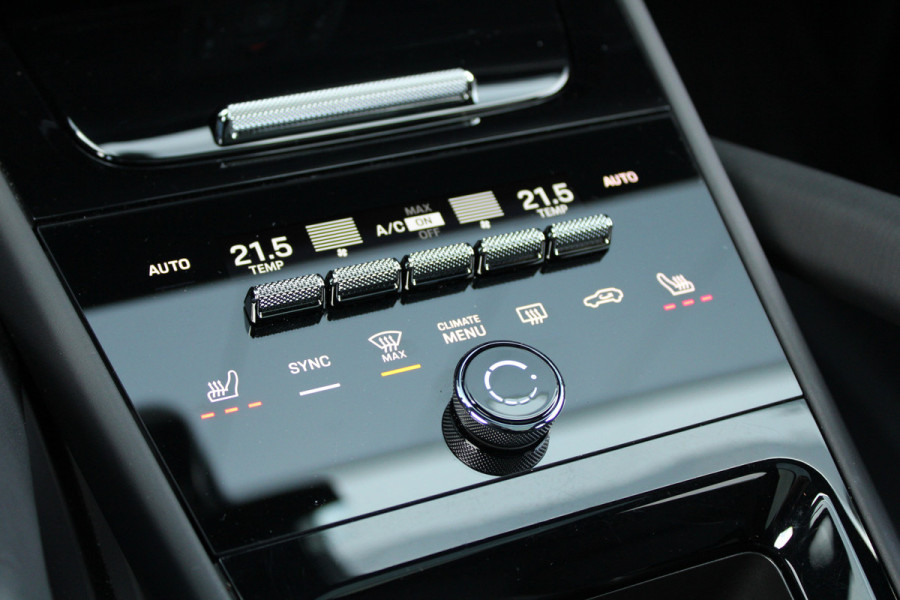Porsche Cayenne 3.0 E-Hybrid | NAP | PANO | HUD | MEMORY | SPORTUITLAAT | BOSE | STUURVERW |