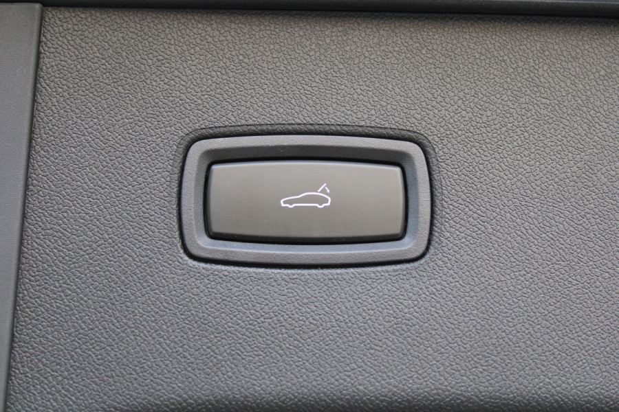 Porsche Cayenne 3.0 E-Hybrid | NAP | PANO | HUD | MEMORY | SPORTUITLAAT | BOSE | STUURVERW |