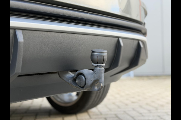 Audi Q3 Sportback 35 TFSI Pro Line S |Ad.Cruise|B&O|Leer|MatrixLed|Cam|20"|Trekhaak Audi Q3 Sportback 35 TFSI Pro Line S |Ad.Cruise|B&O|Leer|MatrixLed|Cam|20"|Trekhaak