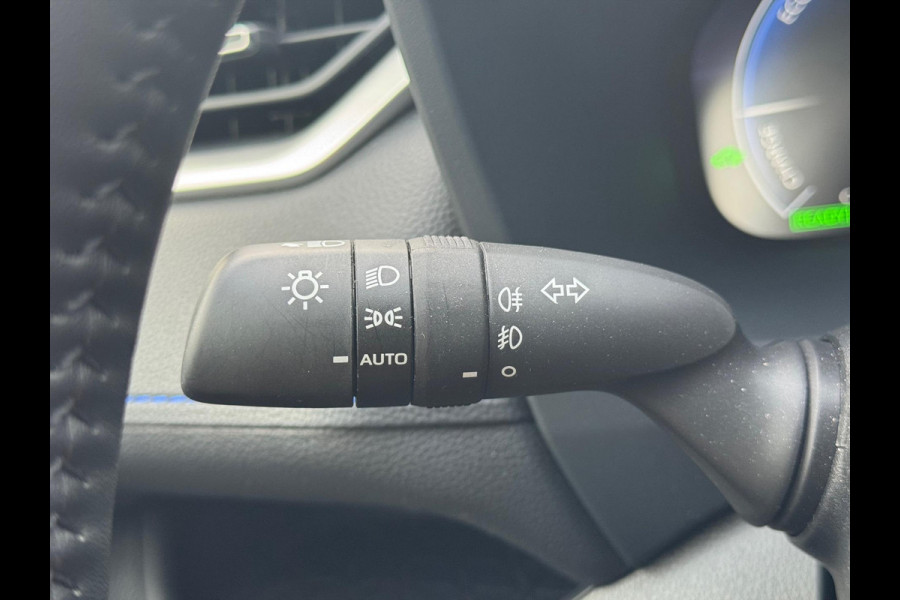 Toyota RAV4 2.5 Hybrid Bi-Tone Plus | JBL, Dodehoekherkenning, Parkeersensoren, Stoel + Stuurverwarming, 360 Camera