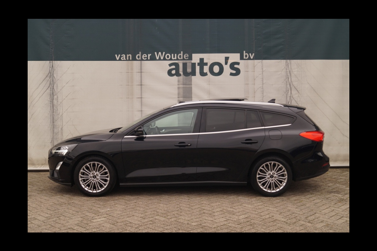 Ford Focus Wagon 1.0 EcoBoost 125pk Titanium Business -PANO-TREKHAAK- Ford Focus Wagon 1.0 EcoBoost 125pk Titanium Business -PANO-TREKHAAK-