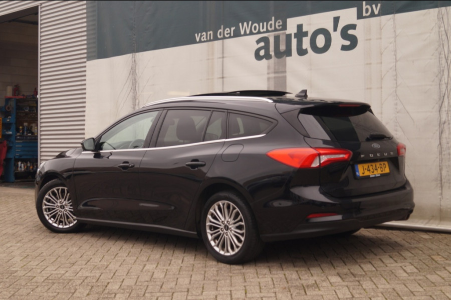 Ford Focus Wagon 1.0 EcoBoost 125pk Titanium Business -PANO-TREKHAAK-