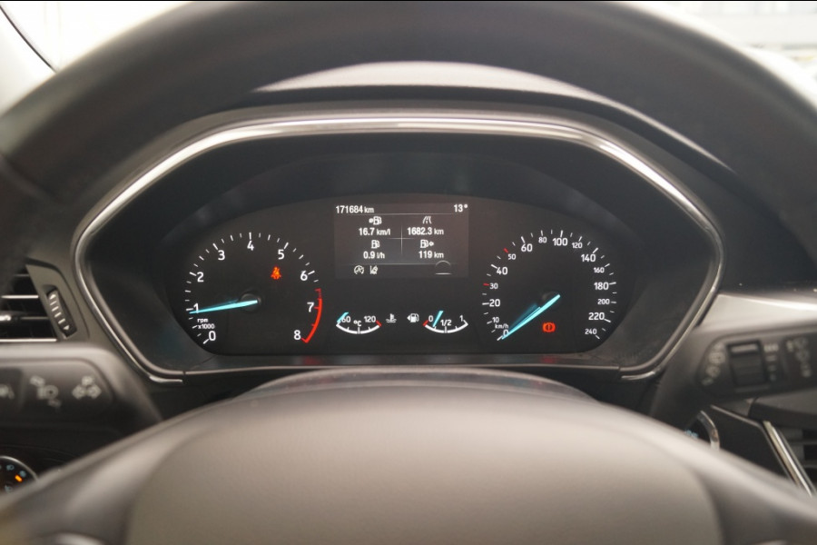 Ford Focus Wagon 1.0 EcoBoost 125pk Titanium Business -PANO-TREKHAAK-