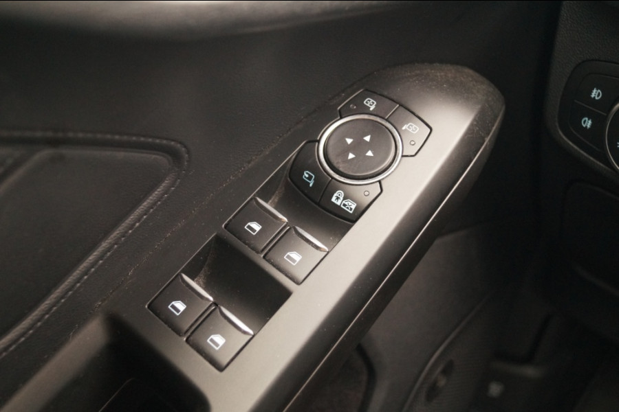 Ford Focus Wagon 1.0 EcoBoost 125pk Titanium Business -PANO-TREKHAAK-