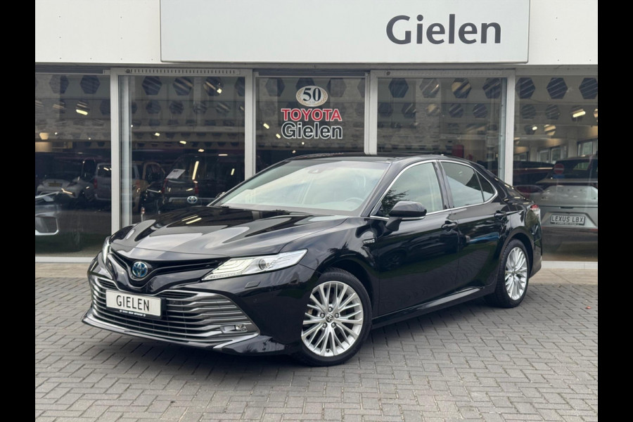 Toyota Camry 2.5 Hybrid Executive | Leer, Stoelverwarming, Elektrische achterklep, Dodehoekherkenning, Parkeersensoren, 18 inch, Keyless