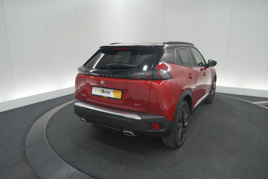 Peugeot 2008 PureTech 130 GT Pack | Panoramadak | Camera | Adaptieve Cruise Control | Stoelverwarming Peugeot 2008 PureTech 130 GT Pack | Panoramadak | Camera | Adaptieve Cruise Control | Stoelverwarming