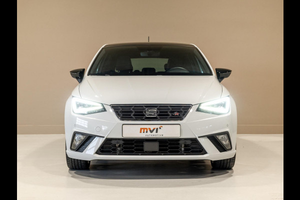 Seat Ibiza 1.0 TSI FR Limited Edition / 110pk / Panorama dak / Stoelverwarming / Keyless / Seat Ibiza 1.0 TSI FR Limited Edition / 110pk / Panorama dak / Stoelverwarming / Keyless /