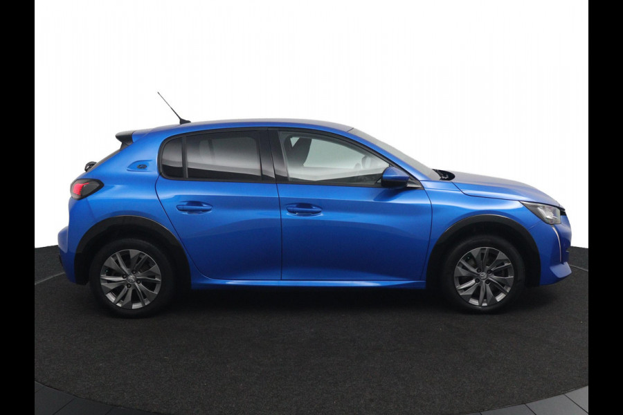 Peugeot e-208 EV Allure 50 kWh*CRUISE*A/C*CARPLAY*CAMERA*