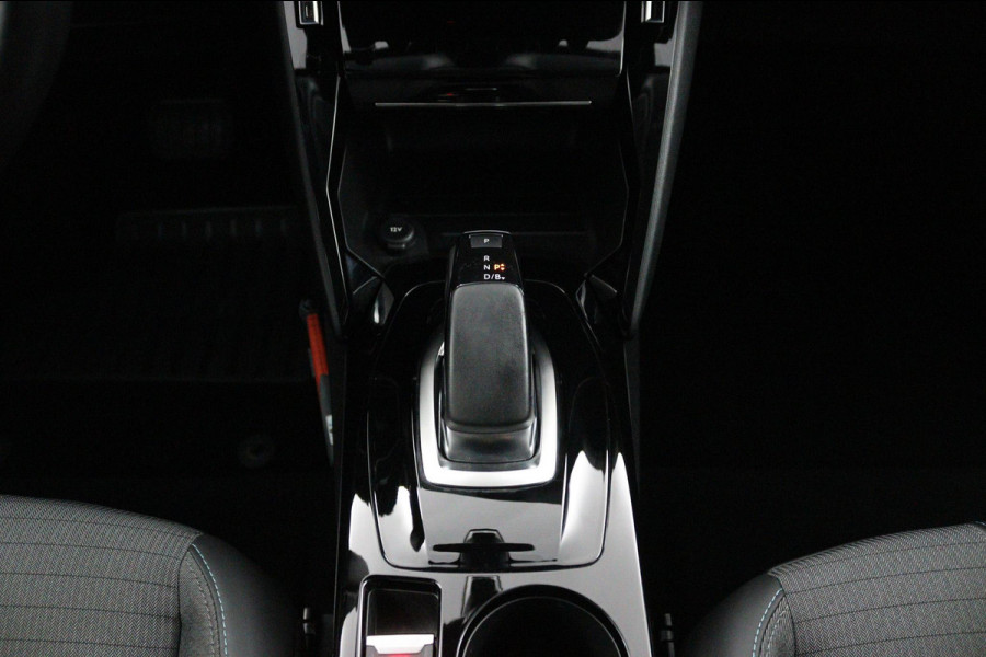 Peugeot e-208 EV Allure 50 kWh*CRUISE*A/C*CARPLAY*CAMERA*