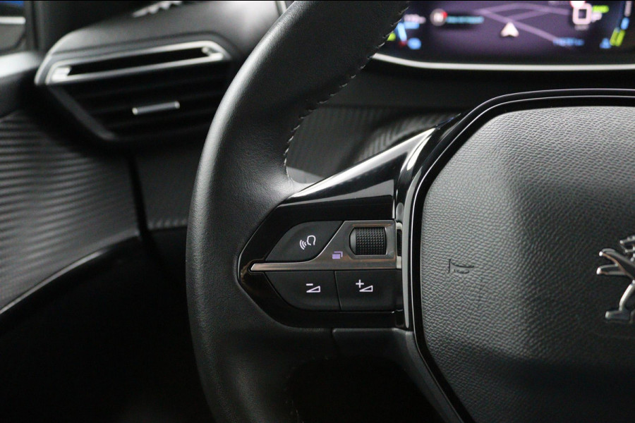 Peugeot e-208 EV Allure 50 kWh*CRUISE*A/C*CARPLAY*CAMERA*
