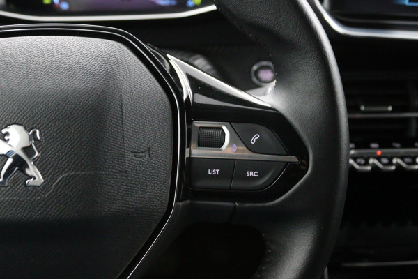 Peugeot e-208 EV Allure 50 kWh*CRUISE*A/C*CARPLAY*CAMERA*