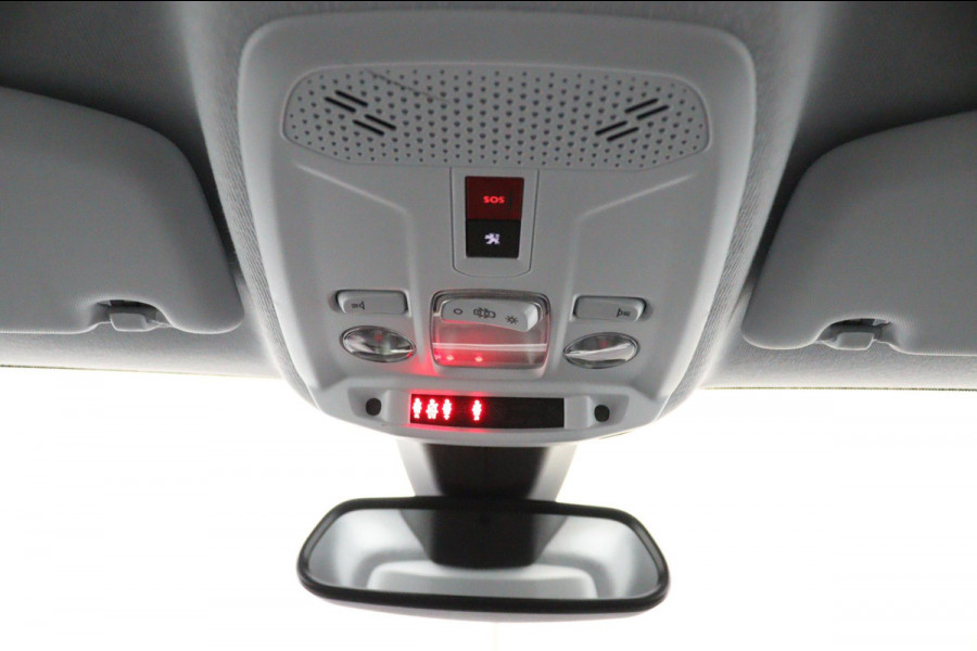 Peugeot e-208 EV Allure 50 kWh*CRUISE*A/C*CARPLAY*CAMERA*
