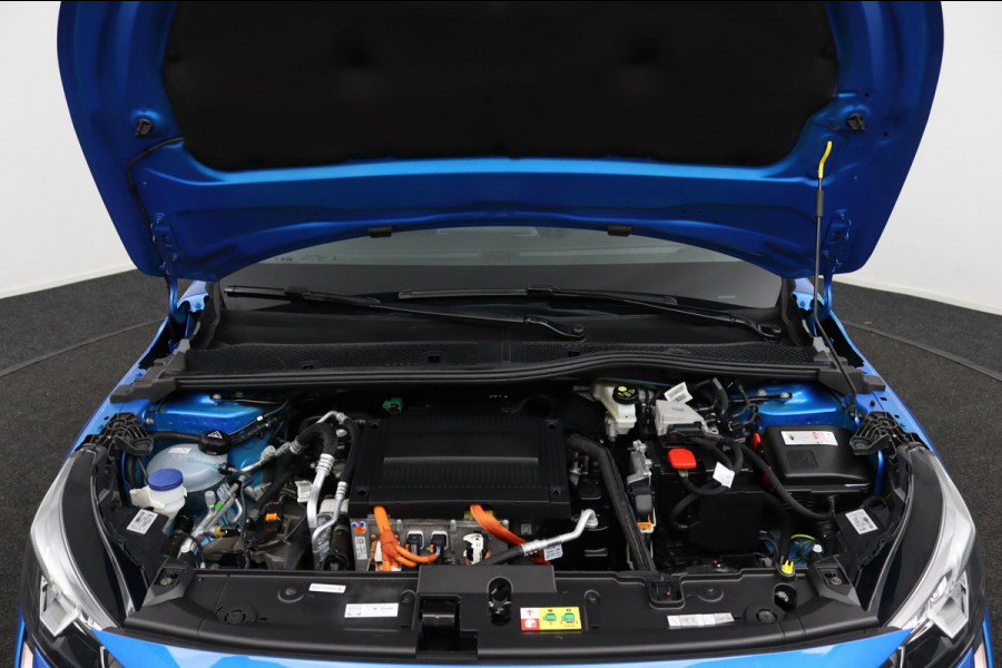 Peugeot e-208 EV Allure 50 kWh*CRUISE*A/C*CARPLAY*CAMERA*