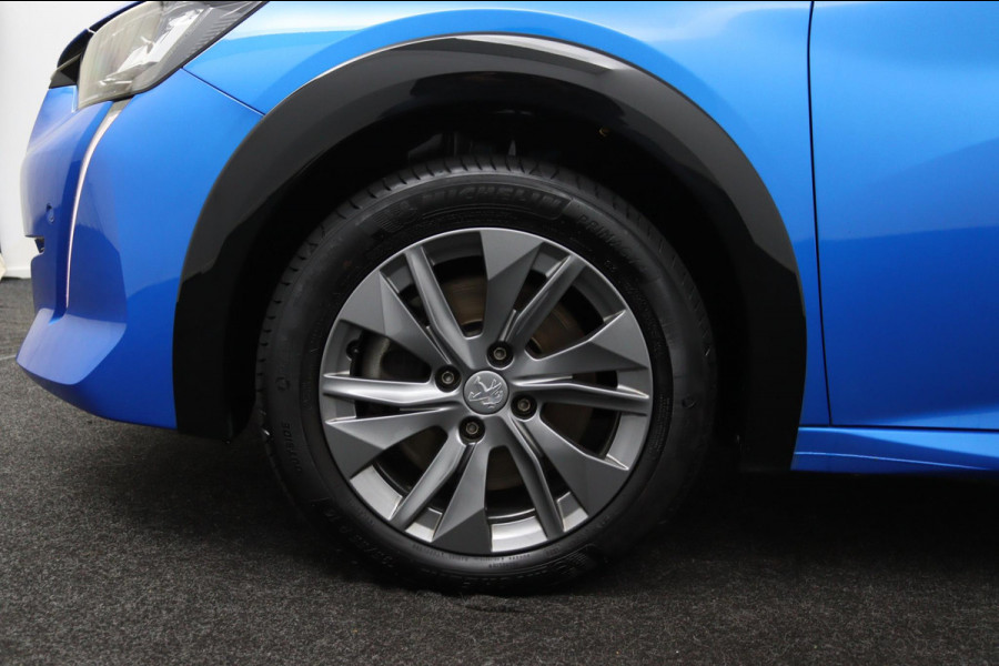 Peugeot e-208 EV Allure 50 kWh*CRUISE*A/C*CARPLAY*CAMERA*
