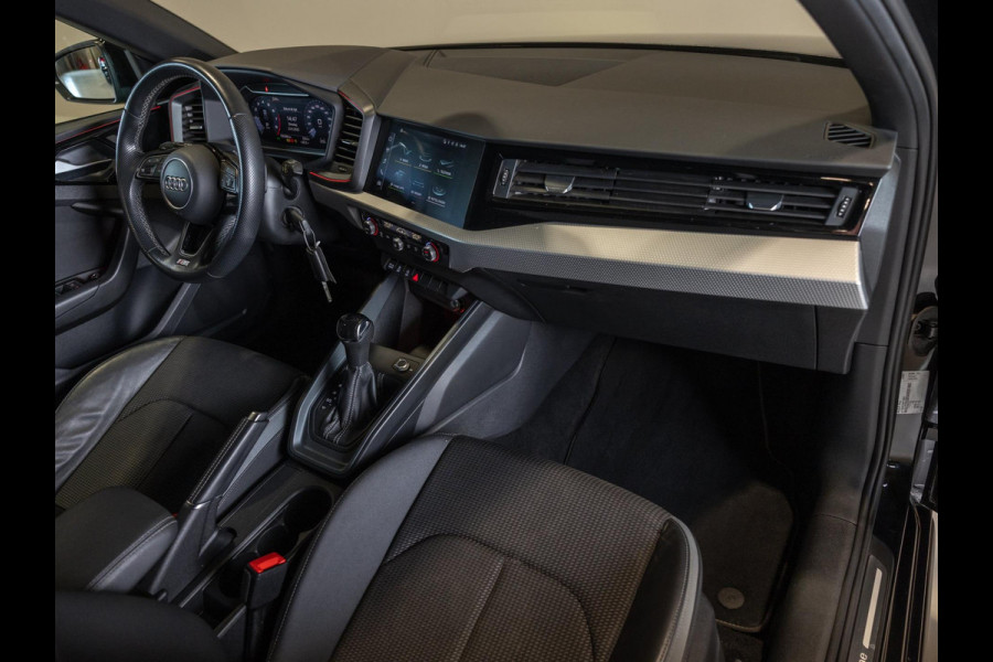 Audi A1 SPORTBACK 35 TFSI S edition / 150pk / Matrix Led / Apple CarPlay / Sfeerverlichting /