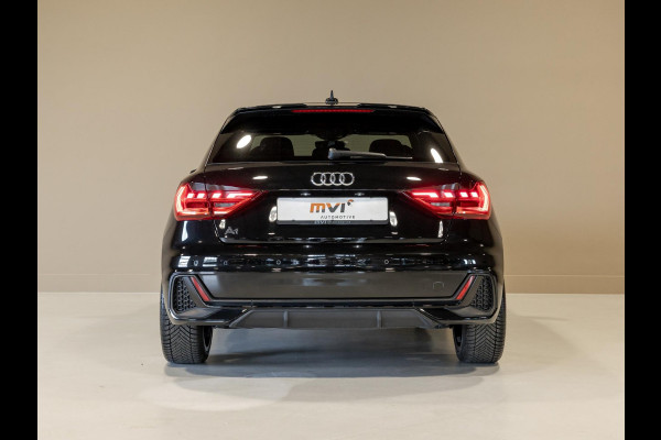 Audi A1 SPORTBACK 35 TFSI S edition / 150pk / Matrix Led / Apple CarPlay / Sfeerverlichting /
