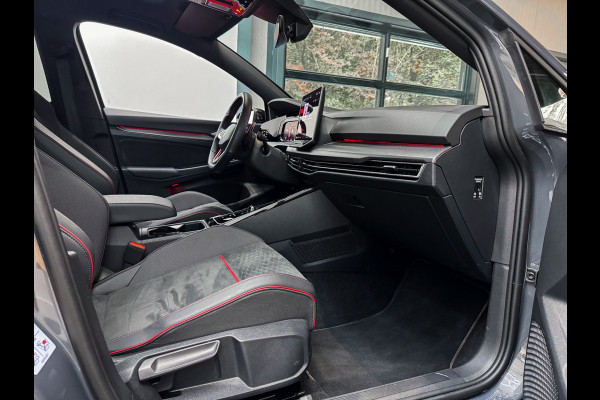 Volkswagen Golf 2.0 TSI GTI Clubsport IQ|Akrapovic|360camera||HUD|H/K|Panorama