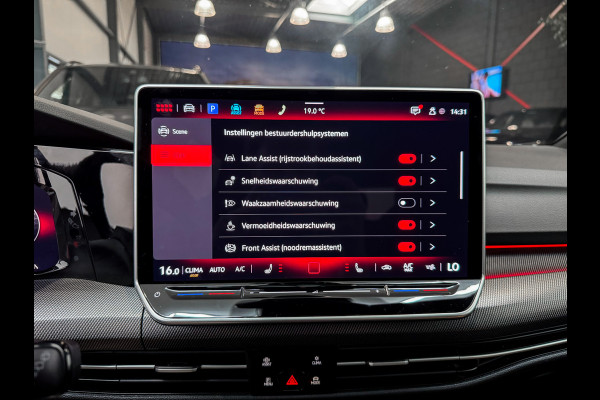 Volkswagen Golf 2.0 TSI GTI Clubsport IQ|Akrapovic|360camera||HUD|H/K|Panorama