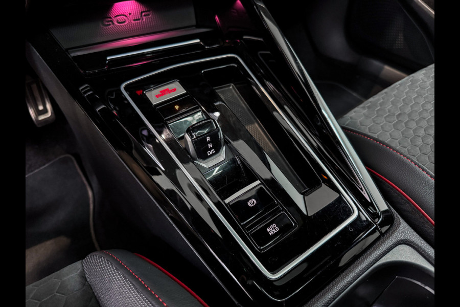 Volkswagen Golf 2.0 TSI GTI Clubsport IQ|Akrapovic|360camera||HUD|H/K|Panorama