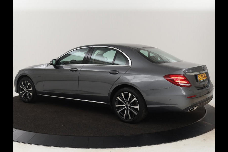 Mercedes-Benz E-Klasse 300e Avantgarde | Adaptive cruise | Leder | Stoelverwarming | Widescreen | Carplay | Sfeerverlichting | Navigatie | Camera | Park Assist | PHEV | Plug In Mercedes-Benz E-Klasse 300e Avantgarde | Adaptive cruise | Leder | Stoelverwarming | Widescreen | Carplay | Sfeerverlichting | Navigatie | Camera | Park Assist | PHEV | Plug In