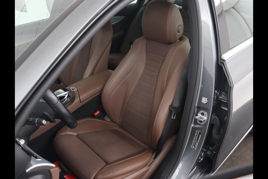 Mercedes-Benz E-Klasse 300e Avantgarde | Adaptive cruise | Leder | Stoelverwarming | Widescreen | Carplay | Sfeerverlichting | Navigatie | Camera | Park Assist | PHEV | Plug In Mercedes-Benz E-Klasse 300e Avantgarde | Adaptive cruise | Leder | Stoelverwarming | Widescreen | Carplay | Sfeerverlichting | Navigatie | Camera | Park Assist | PHEV | Plug In