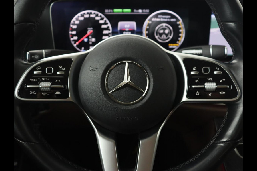 Mercedes-Benz E-Klasse 300e Avantgarde | Adaptive cruise | Leder | Stoelverwarming | Widescreen | Carplay | Sfeerverlichting | Navigatie | Camera | Park Assist | PHEV | Plug In Mercedes-Benz E-Klasse 300e Avantgarde | Adaptive cruise | Leder | Stoelverwarming | Widescreen | Carplay | Sfeerverlichting | Navigatie | Camera | Park Assist | PHEV | Plug In