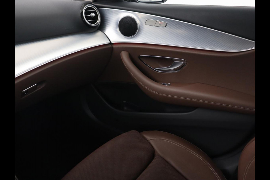 Mercedes-Benz E-Klasse 300e Avantgarde | Adaptive cruise | Leder | Stoelverwarming | Widescreen | Carplay | Sfeerverlichting | Navigatie | Camera | Park Assist | PHEV | Plug In Mercedes-Benz E-Klasse 300e Avantgarde | Adaptive cruise | Leder | Stoelverwarming | Widescreen | Carplay | Sfeerverlichting | Navigatie | Camera | Park Assist | PHEV | Plug In