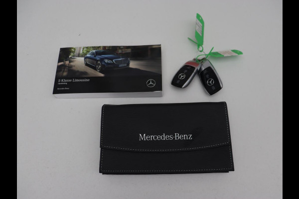 Mercedes-Benz E-Klasse 300e Avantgarde | Adaptive cruise | Leder | Stoelverwarming | Widescreen | Carplay | Sfeerverlichting | Navigatie | Camera | Park Assist | PHEV | Plug In Mercedes-Benz E-Klasse 300e Avantgarde | Adaptive cruise | Leder | Stoelverwarming | Widescreen | Carplay | Sfeerverlichting | Navigatie | Camera | Park Assist | PHEV | Plug In