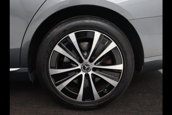 Mercedes-Benz E-Klasse 300e Avantgarde | Adaptive cruise | Leder | Stoelverwarming | Widescreen | Carplay | Sfeerverlichting | Navigatie | Camera | Park Assist | PHEV | Plug In Mercedes-Benz E-Klasse 300e Avantgarde | Adaptive cruise | Leder | Stoelverwarming | Widescreen | Carplay | Sfeerverlichting | Navigatie | Camera | Park Assist | PHEV | Plug In