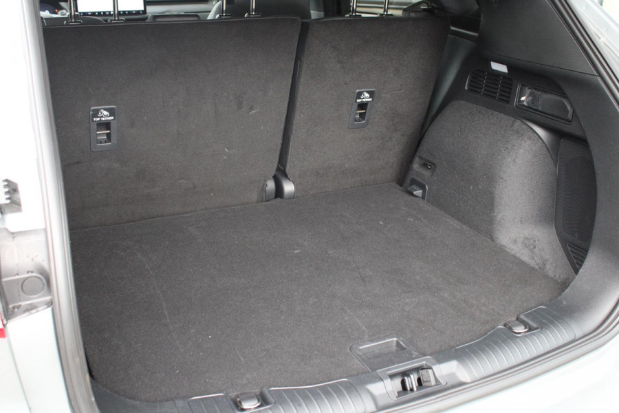 Ford Kuga 2.5 PHEV ST-Line X 243pk | Driver Assistance pack | Winterpack | Technology Pack | Panoramadak | Wegklapbare Trekhaak | 19 inch Licht metaal | Ford Kuga 2.5 PHEV ST-Line X 243pk | Driver Assistance pack | Winterpack | Technology Pack | Panoramadak | Wegklapbare Trekhaak | 19 inch Licht metaal |