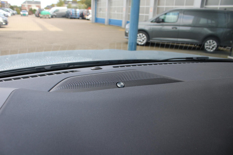 Ford Kuga 2.5 PHEV ST-Line X 243pk | Driver Assistance pack | Winterpack | Technology Pack | Panoramadak | Wegklapbare Trekhaak | 19 inch Licht metaal | Ford Kuga 2.5 PHEV ST-Line X 243pk | Driver Assistance pack | Winterpack | Technology Pack | Panoramadak | Wegklapbare Trekhaak | 19 inch Licht metaal |