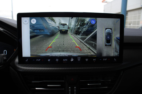 Ford Kuga 2.5 PHEV ST-Line X 243pk | Driver Assistance pack | Winterpack | Technology Pack | Panoramadak | Wegklapbare Trekhaak | 19 inch Licht metaal | Ford Kuga 2.5 PHEV ST-Line X 243pk | Driver Assistance pack | Winterpack | Technology Pack | Panoramadak | Wegklapbare Trekhaak | 19 inch Licht metaal |