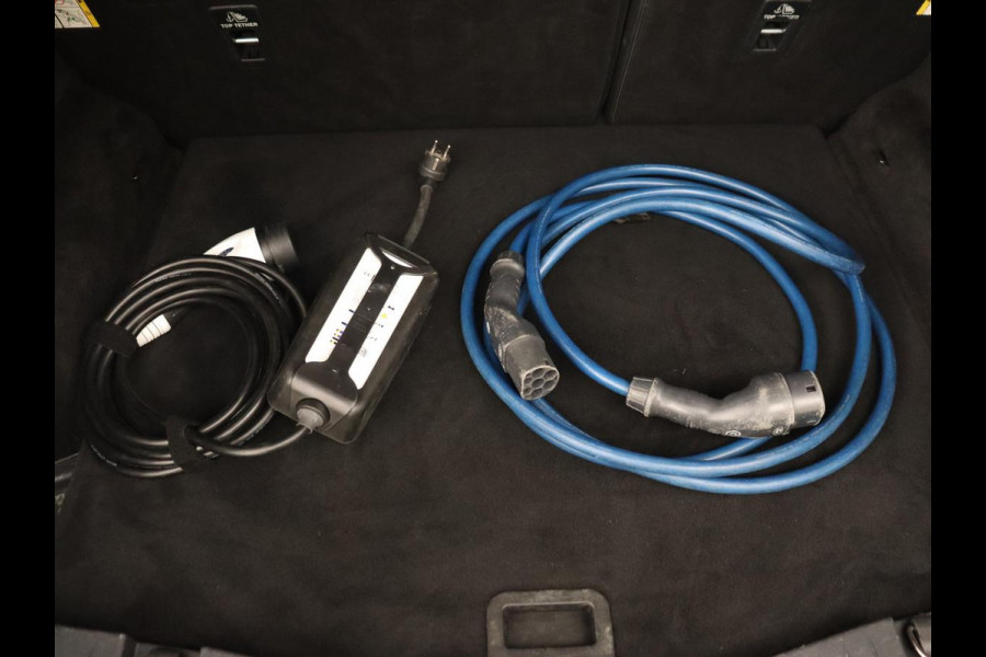 Ford Mustang Mach-E RWD 75 kWh | Leder | Stoelverwarming | 360 Camera | Adaptive cruise | B&O Sound | Stuurverwarming | Carplay | Navigatie