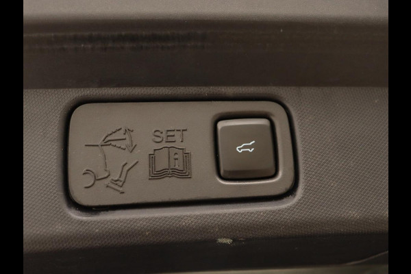 Ford Mustang Mach-E RWD 75 kWh | Leder | Stoelverwarming | 360 Camera | Adaptive cruise | B&O Sound | Stuurverwarming | Carplay | Navigatie